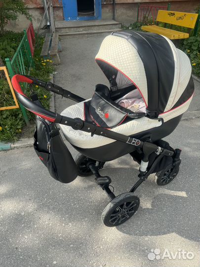 Коляска для новорожденных 3 в 1 бу