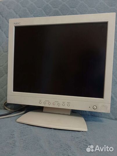 Монитор NEC MultiSync LCD1535VI