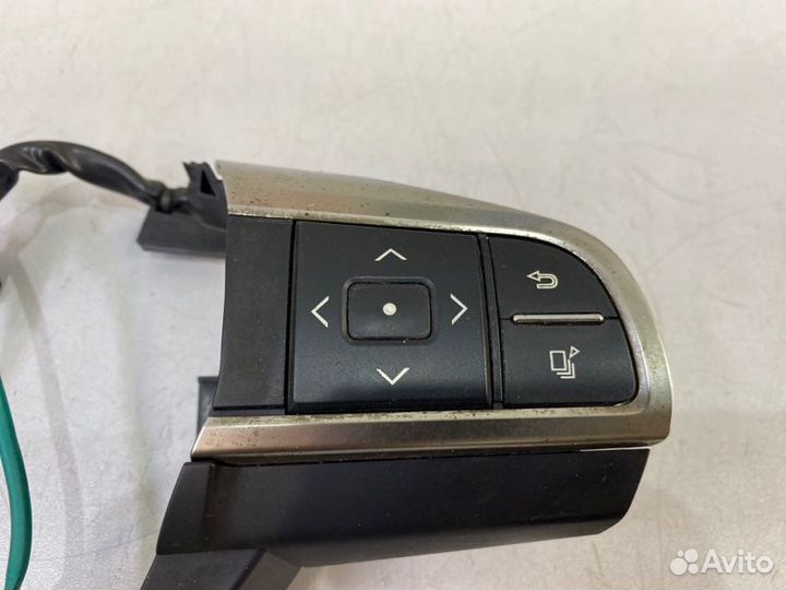 Кнопки в руль Lexus Lx450D 3 2017