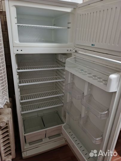 Холодильник на запчасти