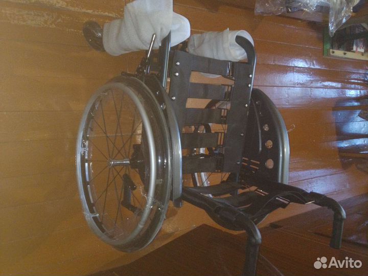Коляска инвалидная