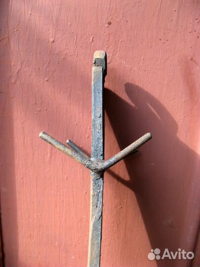 Якорь для лодки