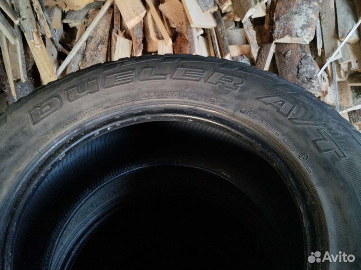 Bridgestone Dueler A/T 265/65 R17 112T