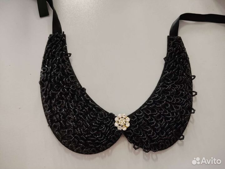 Продам воротник из бисера, на завязках