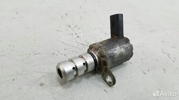 Клапан изменения фаз грм Skoda Octavia 3 A5 1Z5