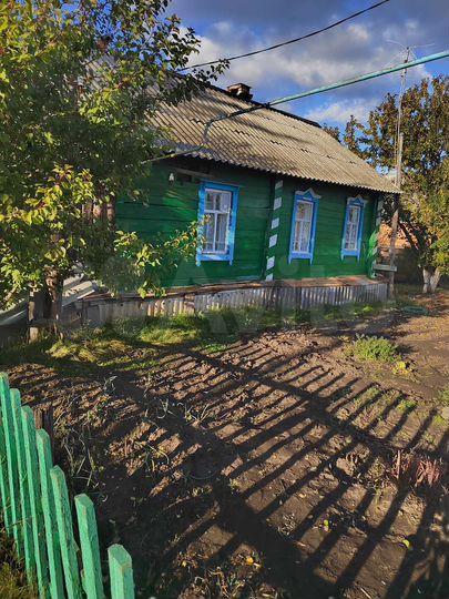 Дом 28,6 м² на участке 12 га