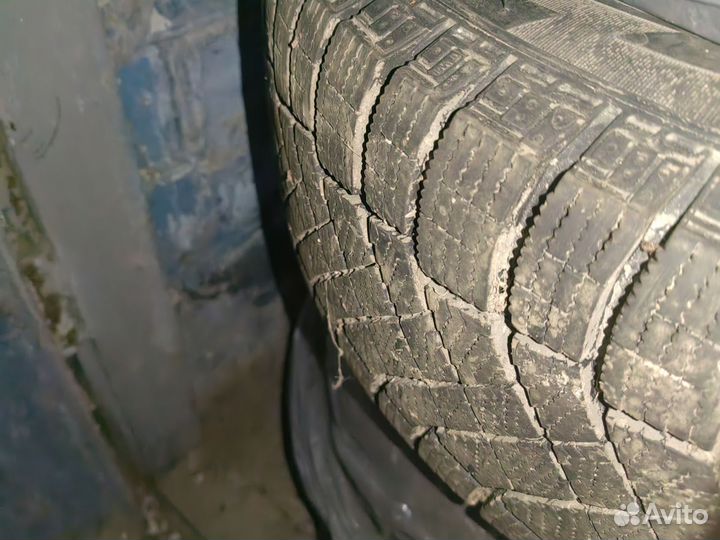 Pirelli Ice Zero 205/55 R16 94K