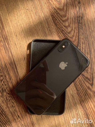 iPhone X, 256 ГБ