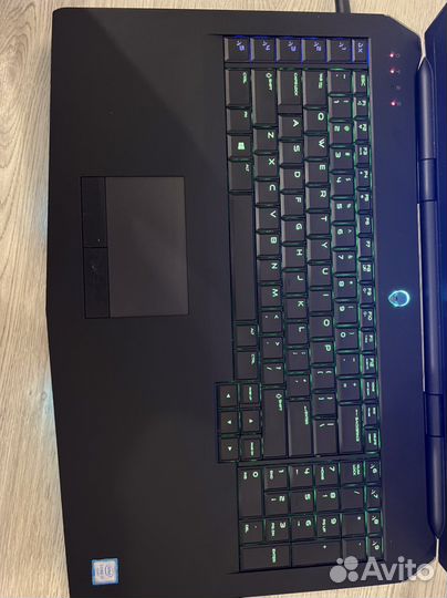 Ноутбук dell Alienware 17 R3