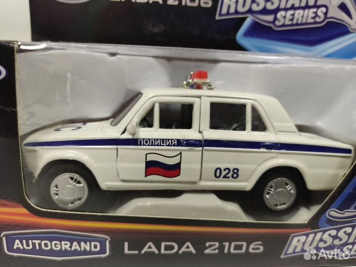 Модель автомобиля ваз-2106 метал. 1:36