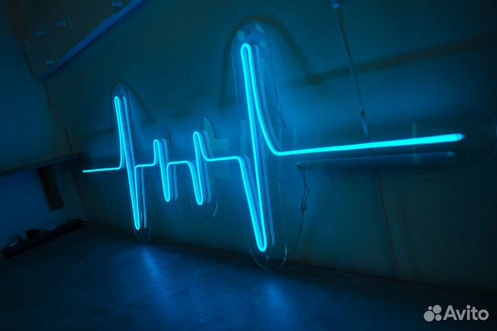 Неоновая вывеска