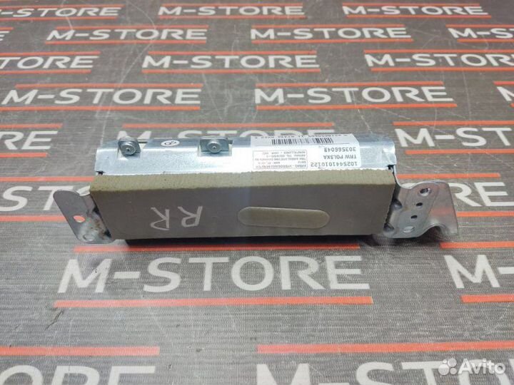 Подушка безопасности боковая задняя правая