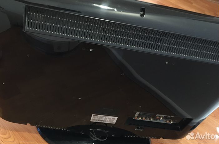 ЖК (lcd) телевизор samsung б/у le32r71b