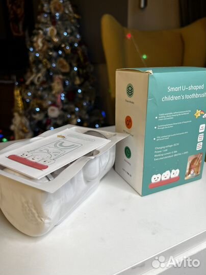 Электрическая зубная щетка детская