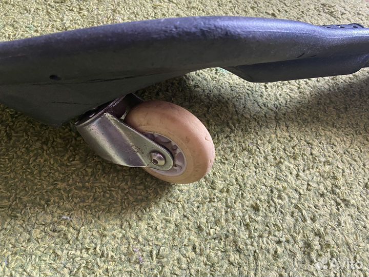 Двухколесный скейтборд