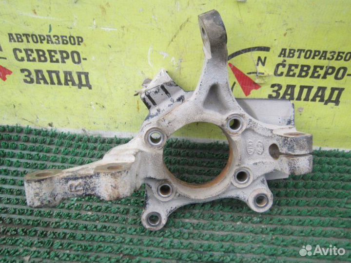 Кулак поворотный передний правый Kia Ceed JD G4FG