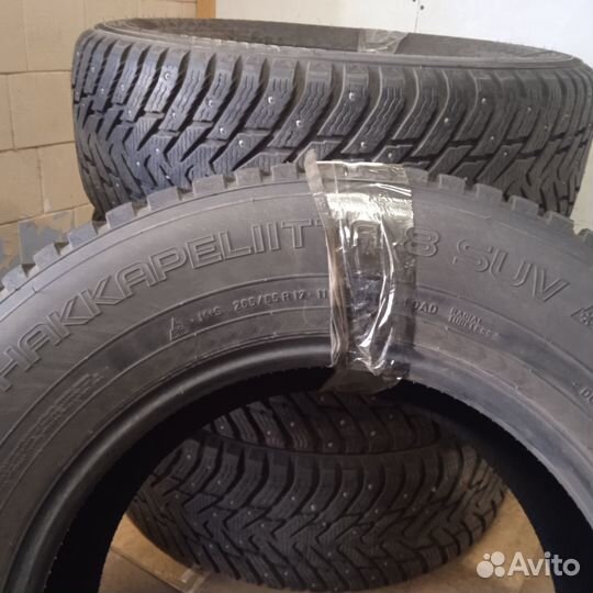 Nokian Tyres Hakkapeliitta 8 SUV 265/65 R17 116T
