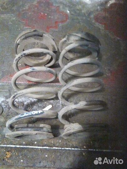 Задние пружины Хендай Солярис