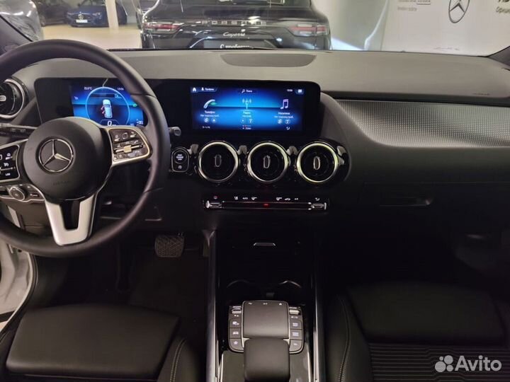 Mercedes-Benz GLA-класс 1.3 AMT, 2021, 2 045 км