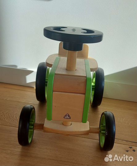 Машинка-каталка