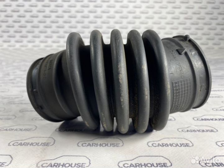 Патрубок воздушного фильтра Ford Focus 2 1.8 qqdb