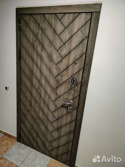 Дверь входная