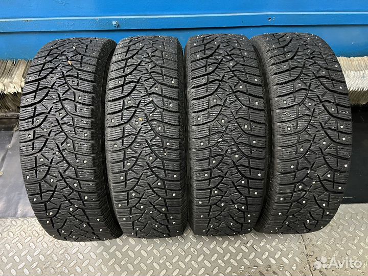 Bridgestone Blizzak Spike-02 185/65 R15