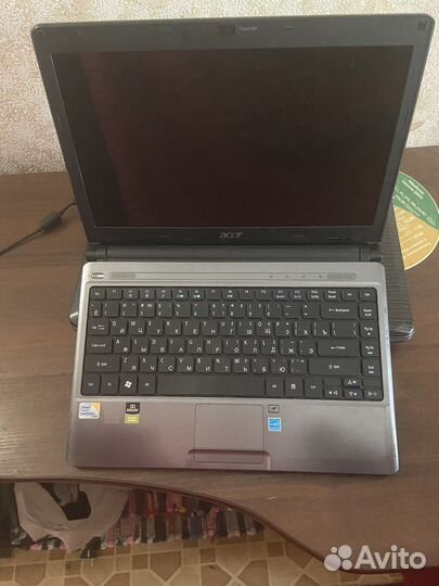 Продам ноутбук на запчасти