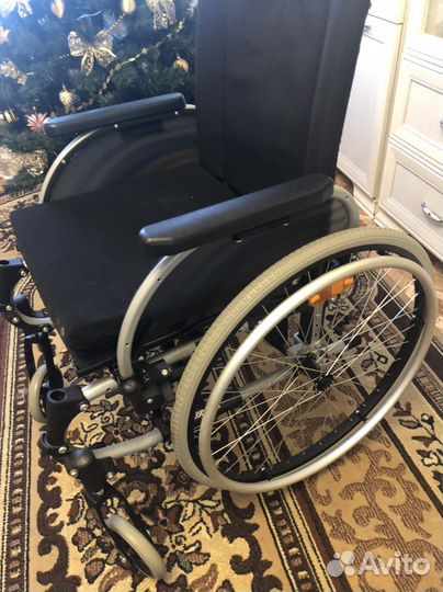 Кресло-коляска