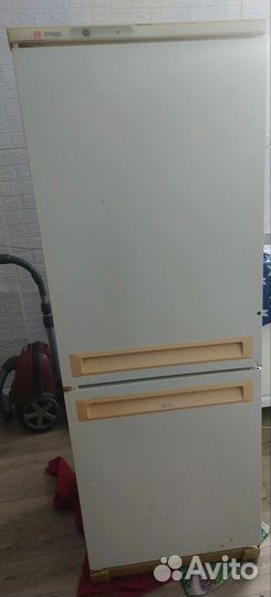 Холодильник stinol