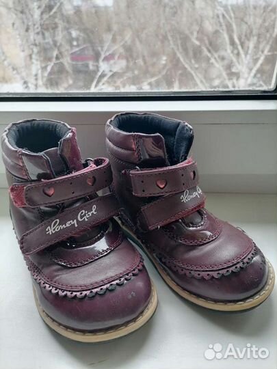 Ботинки для девочки