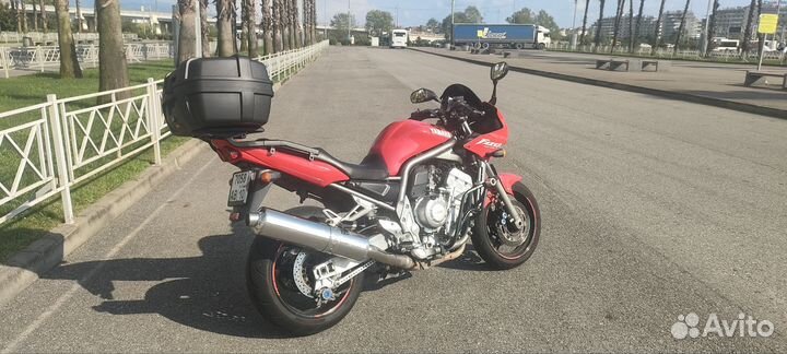 Yamaha fzs 1000 fazer