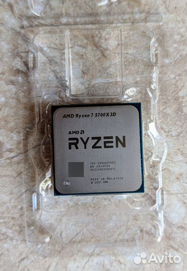 Процессор AMD Ryzen 7 5700x3D