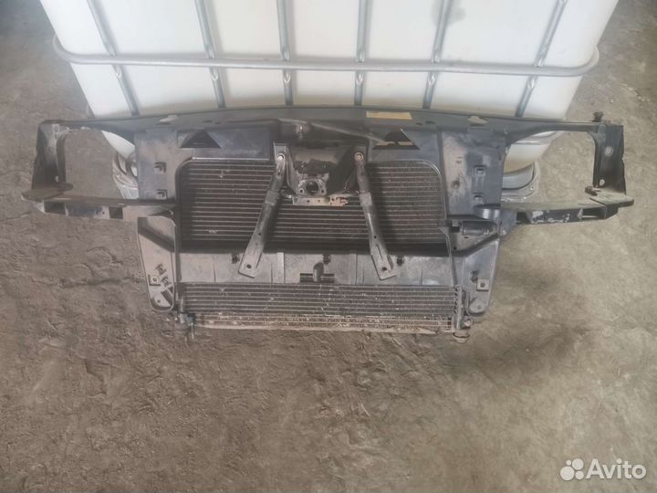 Телевизор в сборе с радиаторами и вентилятором