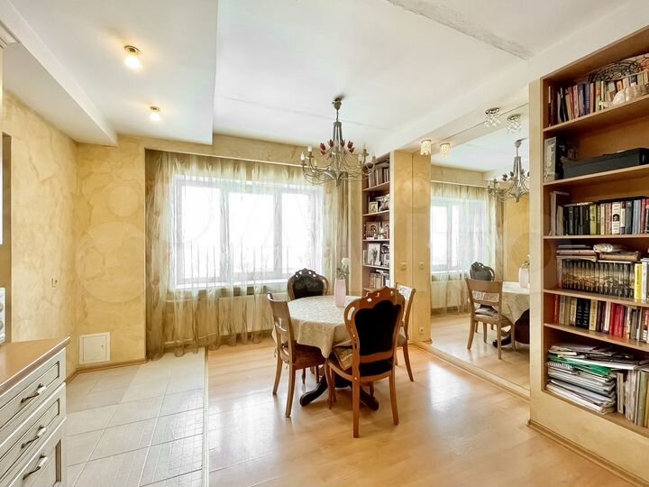 4-к. квартира, 97,1 м², 8/10 эт.