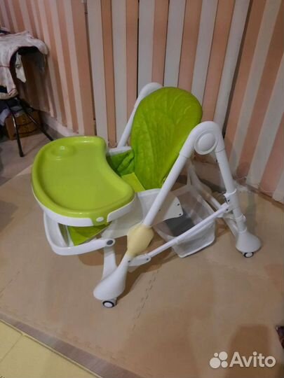 Стульчик для кормления nuovita