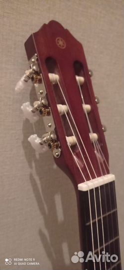 Гитара yamaha CS 40