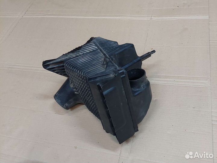 Корпус воздушного фильтра Renault Megane 2