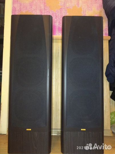 Jamo store 128 speakers