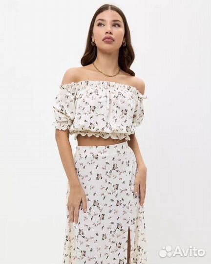 Костюм топ с юбкой