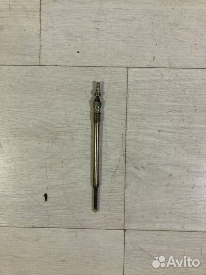 Свеча накаливания cadillac BLS 1.9 дизель