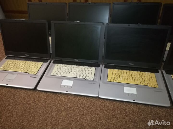 Лутбокс ноутбуков Fujitsu Siemens lifebook C1410