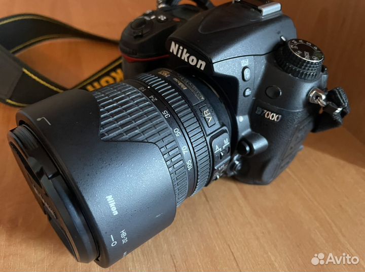 Зеркальный фотоаппарат Nikon D7000