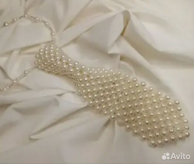 Галстук из бусин