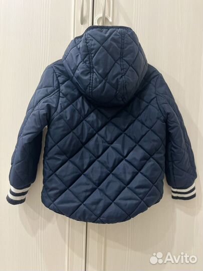 Демисезонная куртка на мальчика р-р 98