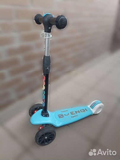 Самокат детский трехколесный бу