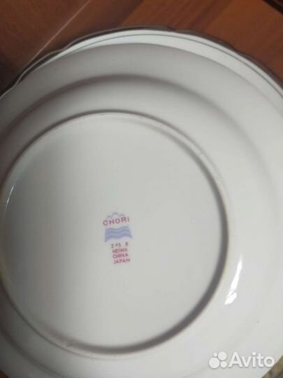 Набор глубоких и порционных тарелок японских