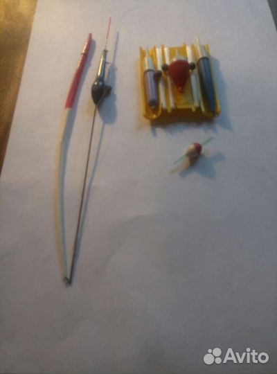 Набор поплавков для рыбалки