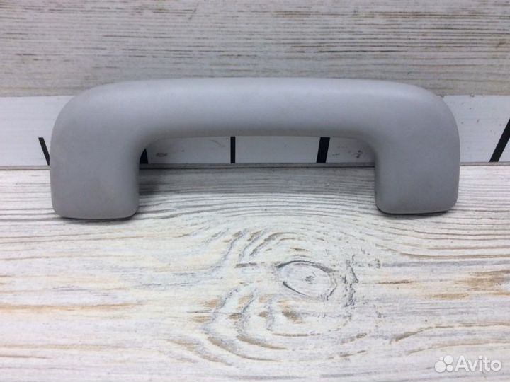 Ручка внутренняя потолочная передняя правая