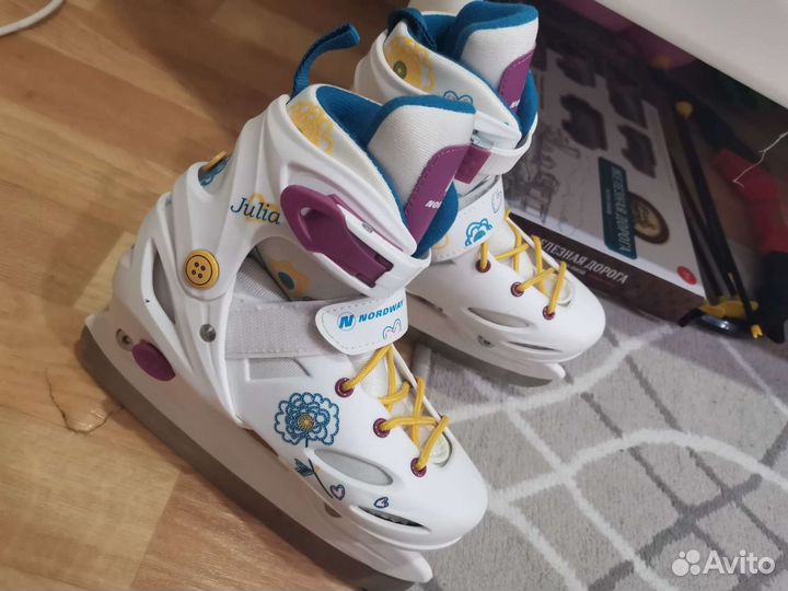 Коньки детские